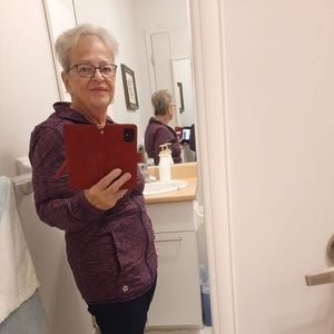 Meet your Posher, Suzanne